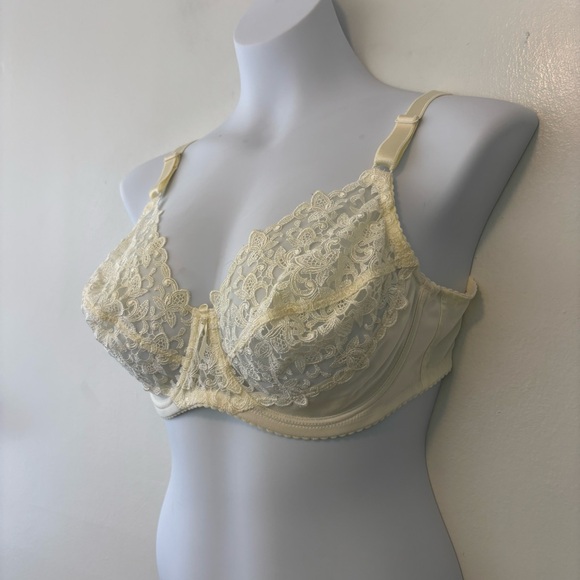 Wacoal Tapestry lace underwire bra ivory size 38C - Picture 3 of 7